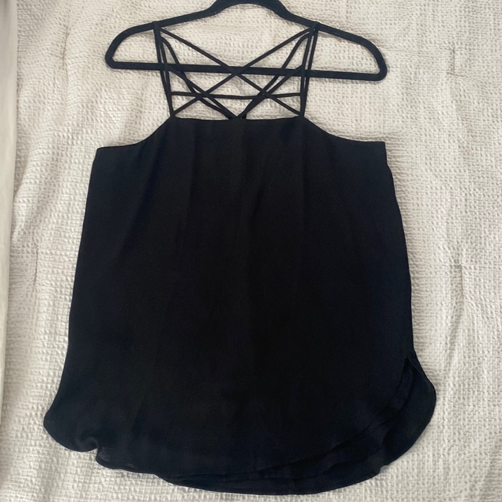 Black strapy tank top